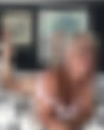 Nelly, 33 Jahre — parkplatzsex in Langenfeld