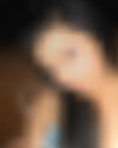 Rania, 24 Jahre — parkplatzsex in Wermelskirchen