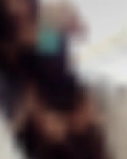 Clara, 19 Jahre — parkplatzsex in Geldern