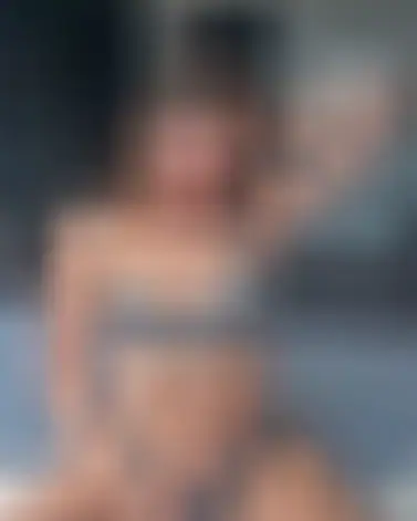 Corinna, 26 Jahre — parkplatzsex in Solingen